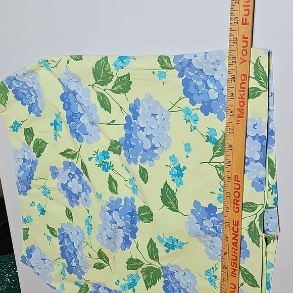 Talbots Skirt Great For Summer Yellow With Flowers Lined  Sz 12 Excellent - Picture 9 of 10